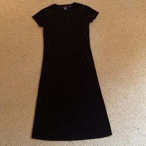 Black, velvet dress.